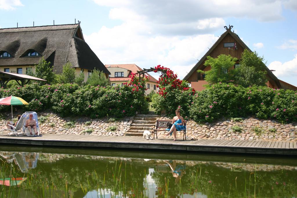 Kur-& Landhotel Borstel - Treff Dabel Экстерьер фото